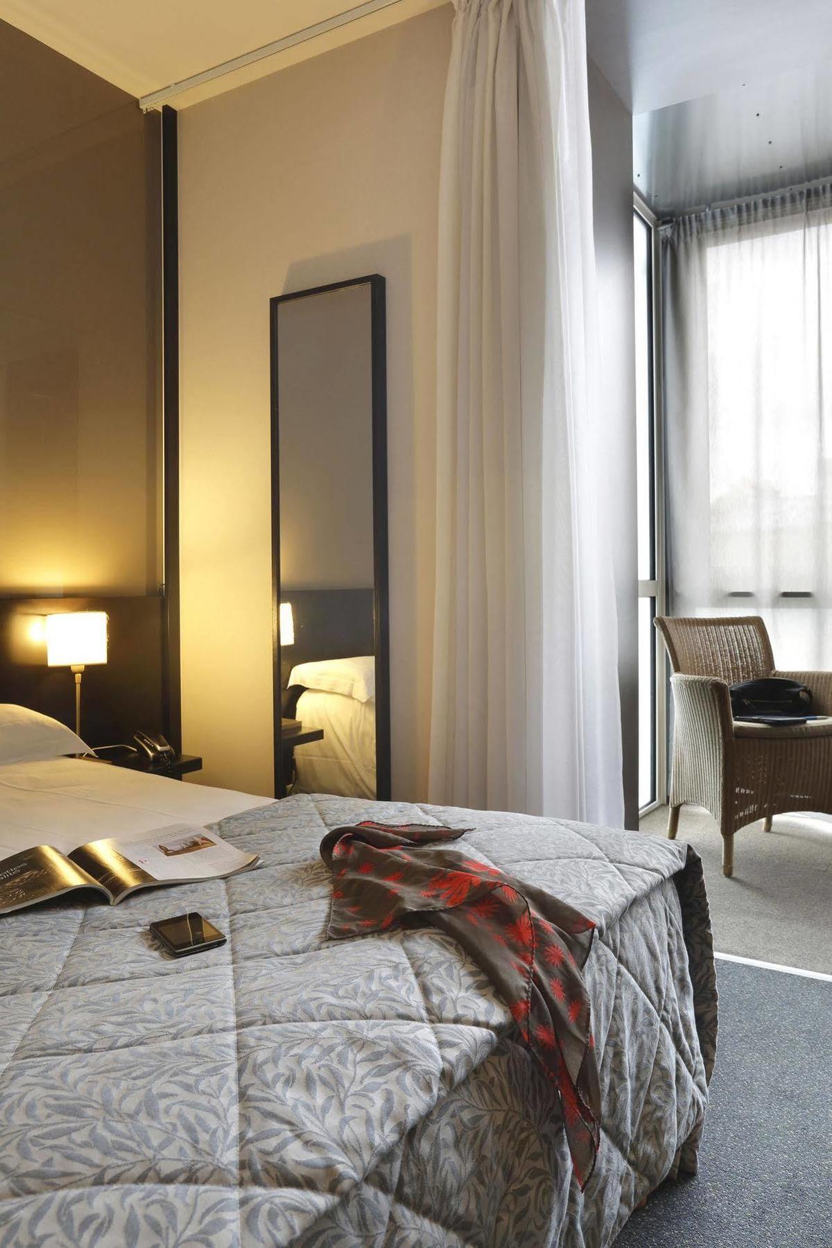 The Originals Boutique, Hotel De La Paix, Brest Dış mekan fotoğraf